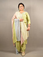Load image into Gallery viewer, Pure Dola silk with handwork and Multi-Color Dupatta