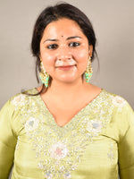 Load image into Gallery viewer, Pure Dola silk with handwork and Multi-Color Dupatta