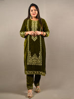 Load image into Gallery viewer, Green Premium Velvet Floral Embroidered Suit