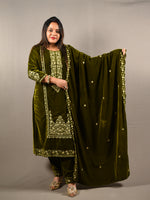 Load image into Gallery viewer, Green Premium Velvet Floral Embroidered Suit