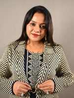 Load image into Gallery viewer, Soft Woolen 2 Piece + Attached Shrug