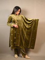 Load image into Gallery viewer, Green Soft Premium Velvet Floral Embroidered Suit
