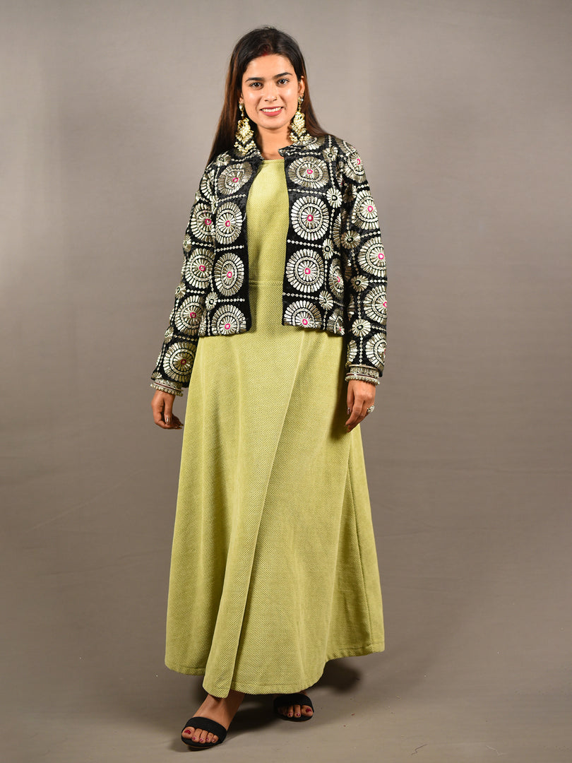 green woolen dress Medieval Woolen Dress Green Sleeves Limited