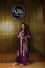 Load image into Gallery viewer, Purple Soft Premium Velvet Zari Work Suit
