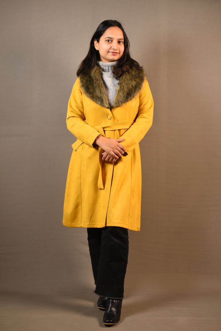 Long soft Woolen Coat with Fur Attachment