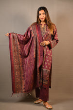 Load image into Gallery viewer, Maroon Karachi handwork on neck Print Woolen 3 Piece Suit
